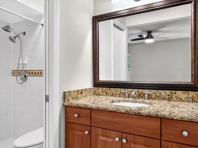 Продажа дома по адресу 1058 Fernlea Drive - фото 9475990