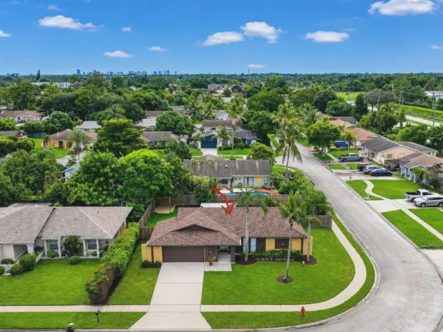 Продажа дома по адресу 1058 Fernlea Drive - фото 9476000