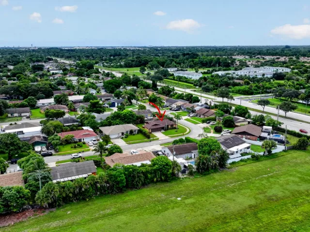 Продажа дома по адресу 1058 Fernlea Drive - фото 9476003