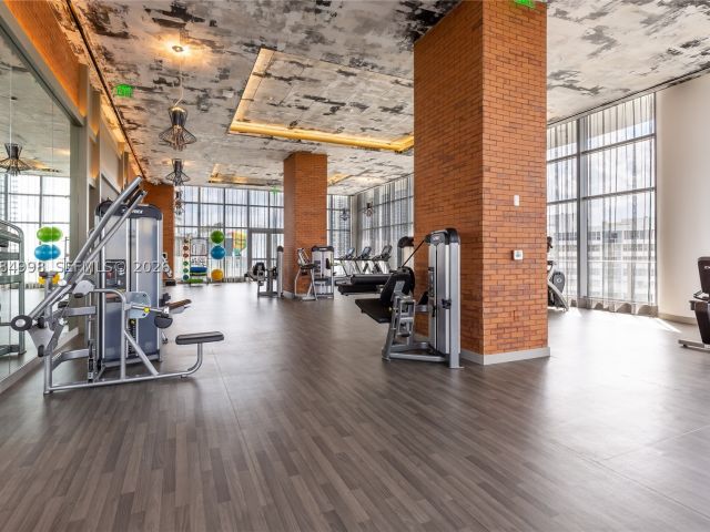 Продажа квартиры #R1609 - фото 9466229