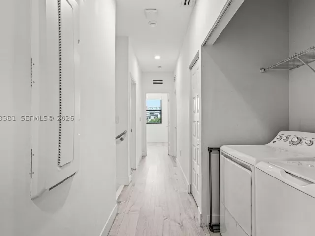 Продажа дома по адресу 7923 NW 104th Ct - фото 9465833