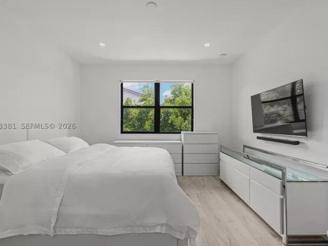 Продажа дома по адресу 7923 NW 104th Ct - фото 9465836