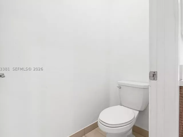 Продажа дома по адресу 7923 NW 104th Ct - фото 9465840