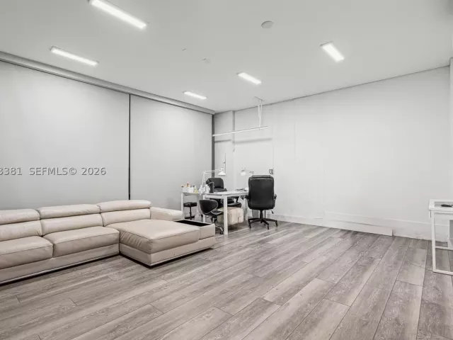 Продажа дома по адресу 7923 NW 104th Ct - фото 9465848