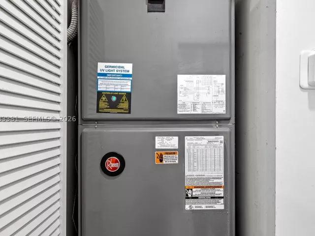 Продажа дома по адресу 7923 NW 104th Ct - фото 9465853