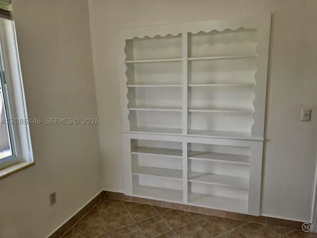 Продажа дома по адресу 145 SW 60th Ct - фото 9484190