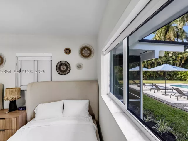 Продажа дома по адресу 535 N Biscayne River Dr - фото 9478320