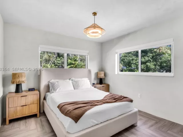Продажа дома по адресу 535 N Biscayne River Dr - фото 9478323