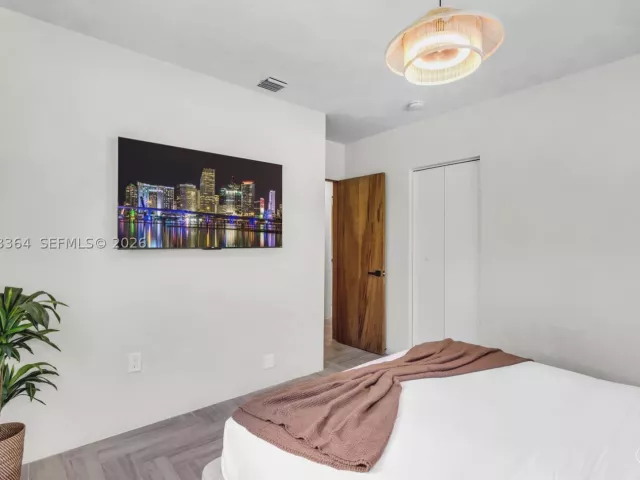 Продажа дома по адресу 535 N Biscayne River Dr - фото 9478324
