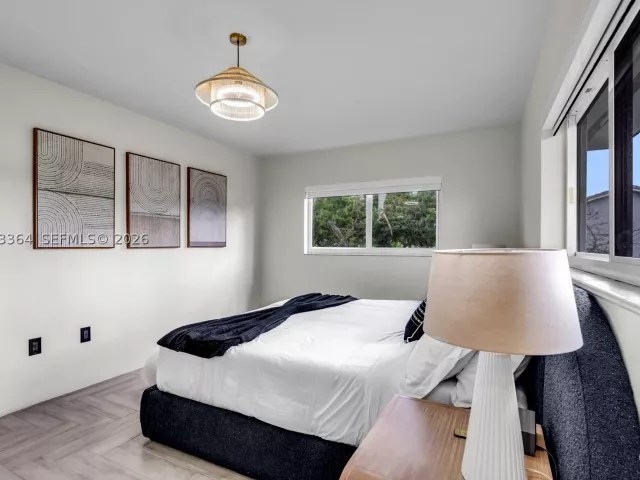 Продажа дома по адресу 535 N Biscayne River Dr - фото 9478326