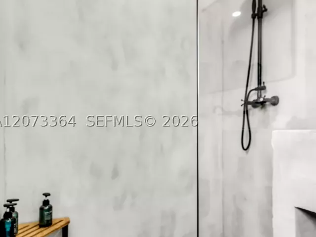 Продажа дома по адресу 535 N Biscayne River Dr - фото 9478331