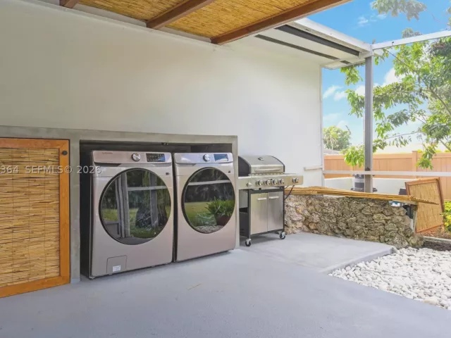 Продажа дома по адресу 535 N Biscayne River Dr - фото 9478340