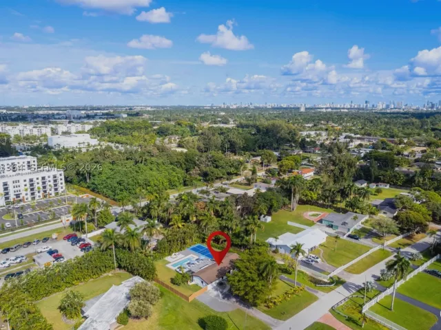 Продажа дома по адресу 535 N Biscayne River Dr - фото 9478357