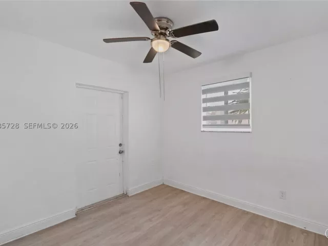 Продажа дома по адресу 19900 SW 114th Ave - фото 9484266
