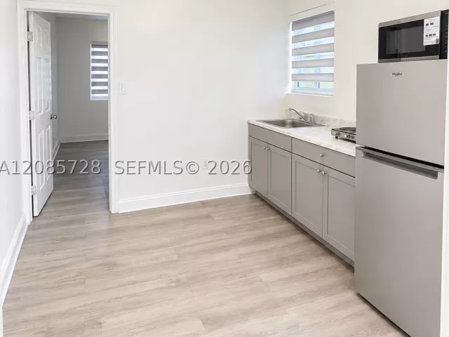 Продажа дома по адресу 19900 SW 114th Ave - фото 9484275