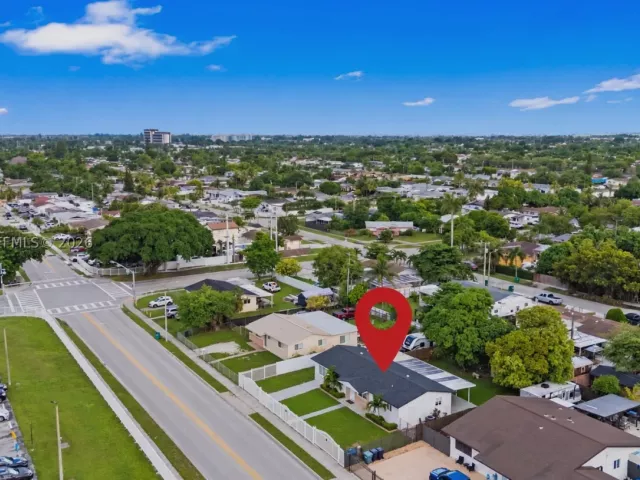 Продажа дома по адресу 19900 SW 114th Ave - фото 9484281