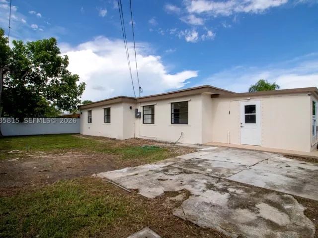 Продажа дома по адресу 19720 SW 116th Ave - фото 9484294