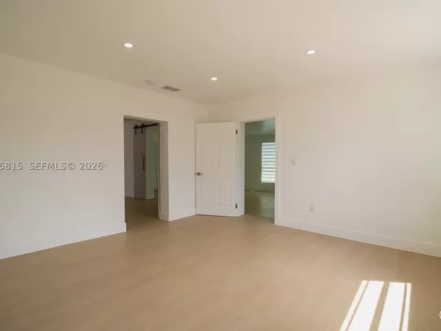 Продажа дома по адресу 19720 SW 116th Ave - фото 9484310