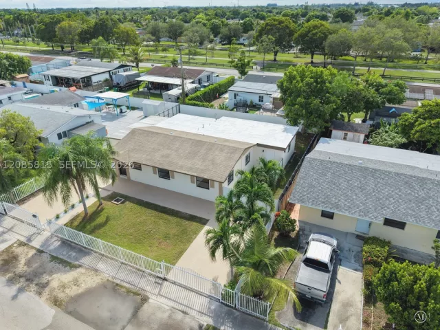 Продажа дома по адресу 19720 SW 116th Ave - фото 9484290