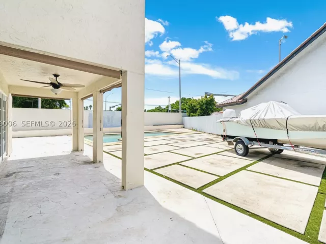 Продажа дома по адресу 10350 SW 136th Ct - фото 9480740