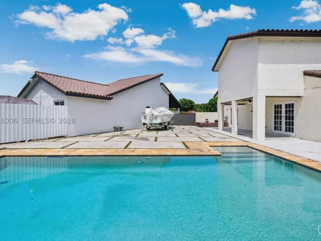 Продажа дома по адресу 10350 SW 136th Ct - фото 9480743