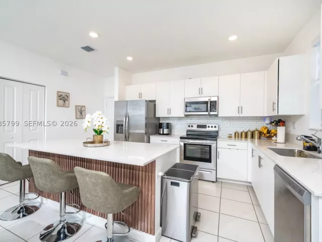 Продажа дома по адресу 21325 SW 127th Ct - фото 9477920