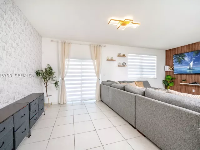 Продажа дома по адресу 21325 SW 127th Ct - фото 9477930