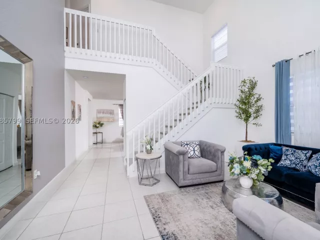 Продажа дома по адресу 21325 SW 127th Ct - фото 9477914