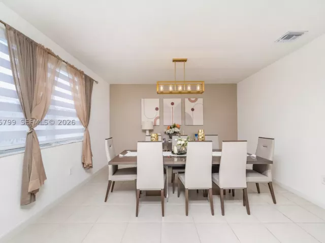 Продажа дома по адресу 21325 SW 127th Ct - фото 9477917