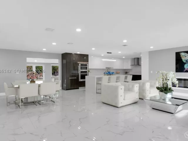 Продажа дома по адресу 19245 SW 188th St - фото 9480798