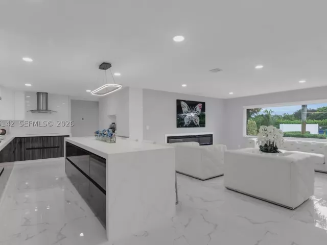 Продажа дома по адресу 19245 SW 188th St - фото 9480804