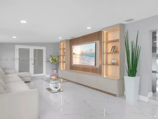 Продажа дома по адресу 19245 SW 188th St - фото 9480809