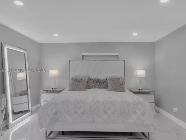 Продажа дома по адресу 19245 SW 188th St - фото 9480812