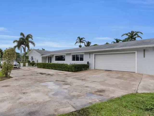 Продажа дома по адресу 19245 SW 188th St - фото 9480794