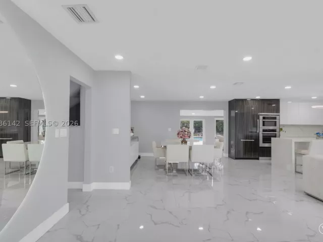 Продажа дома по адресу 19245 SW 188th St - фото 9480797