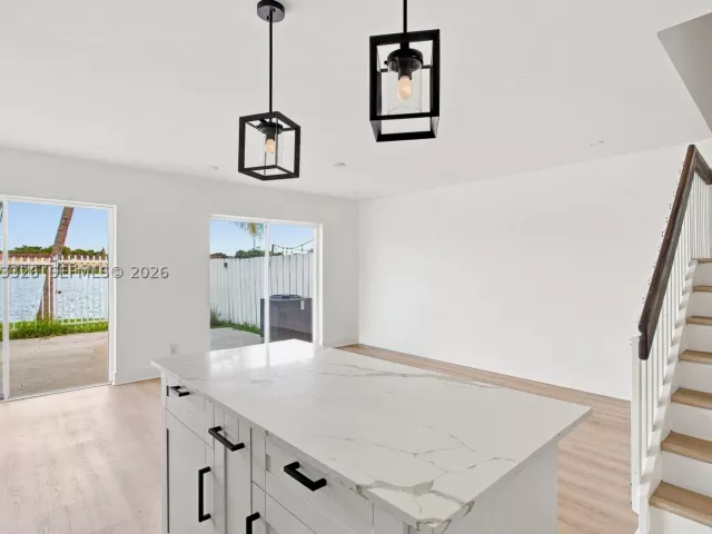 Продажа дома по адресу 17561 SW 140th Ct - фото 9480889