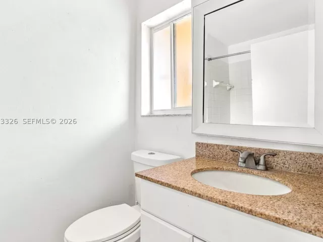 Продажа дома по адресу 17561 SW 140th Ct - фото 9480890