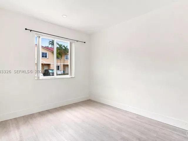 Продажа дома по адресу 17561 SW 140th Ct - фото 9480891