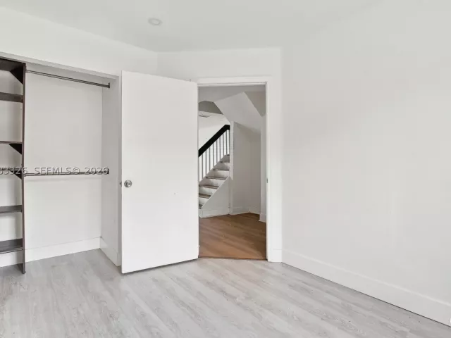 Продажа дома по адресу 17561 SW 140th Ct - фото 9480898