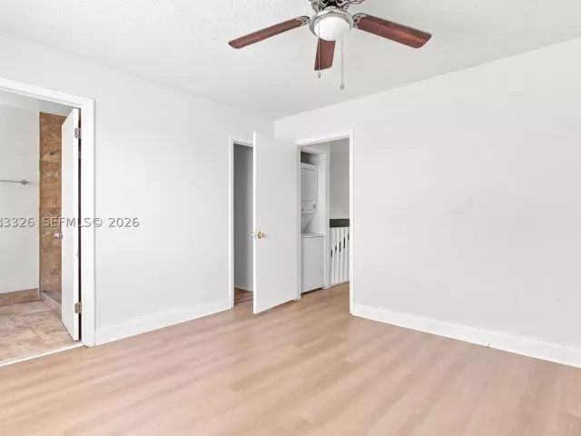 Продажа дома по адресу 17561 SW 140th Ct - фото 9480900