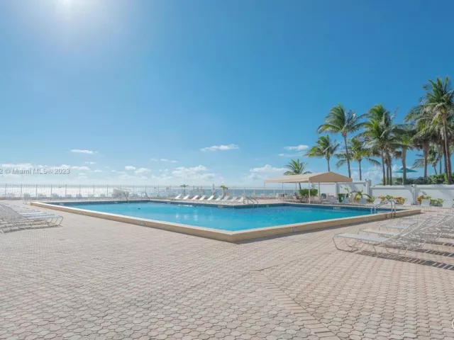 Квартира в аренду номер1415 - фото 4081957