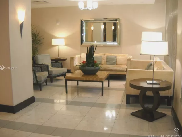 Квартира в аренду номер10V - фото 268124