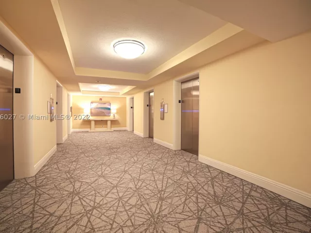 Квартира в аренду номер1221 (AVAILABLE JULY) - фото 9085624