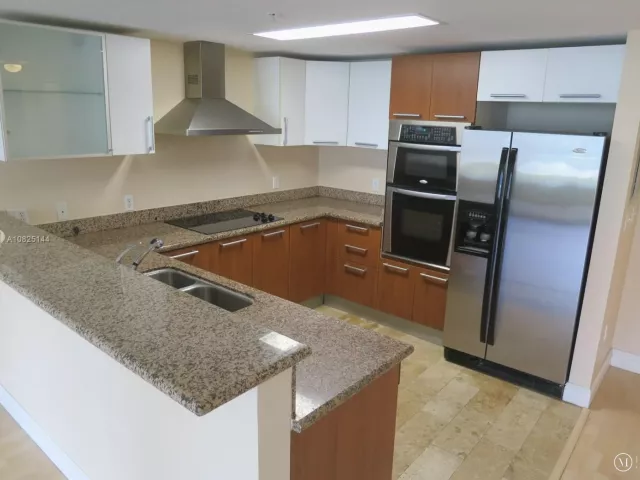 Продажа квартиры #1507 - фото 1111425