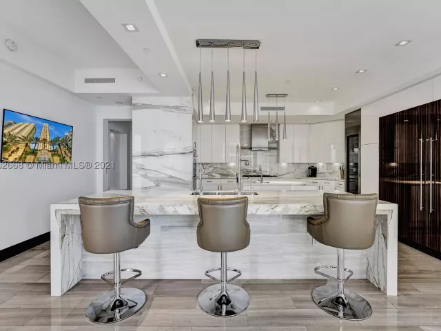 Продажа квартиры #1402 - фото 9036281