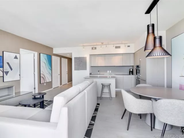 Квартира в аренду номерR1406 - фото 1530657