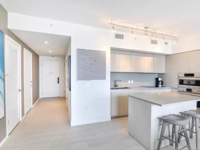 Квартира в аренду номерR1406 - фото 1530660