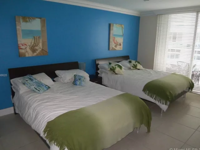 Квартира в аренду номер1030 - фото 1640115