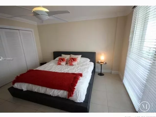 Квартира в аренду номер1030 - фото 1640116