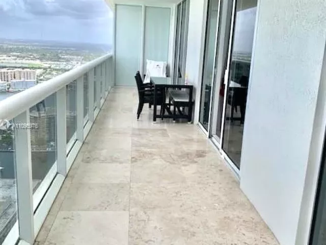 Квартира в аренду номер4904 - фото 1688648